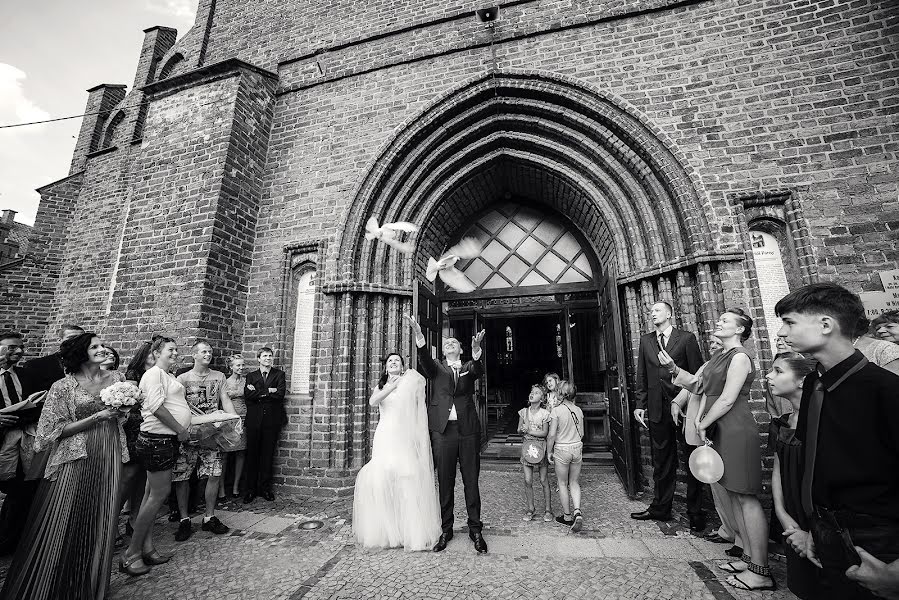 Fotógrafo de casamento Renata Orlińska (orliska). Foto de 14 de outubro 2015