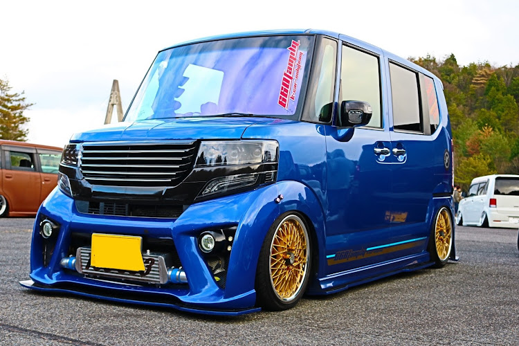 NボックスカスタムのKing of Street C.C・軽四ミーティング・シャコタン商会・ＮBOXカスタム・JF1に関するカスタム事例の投稿画像1枚目