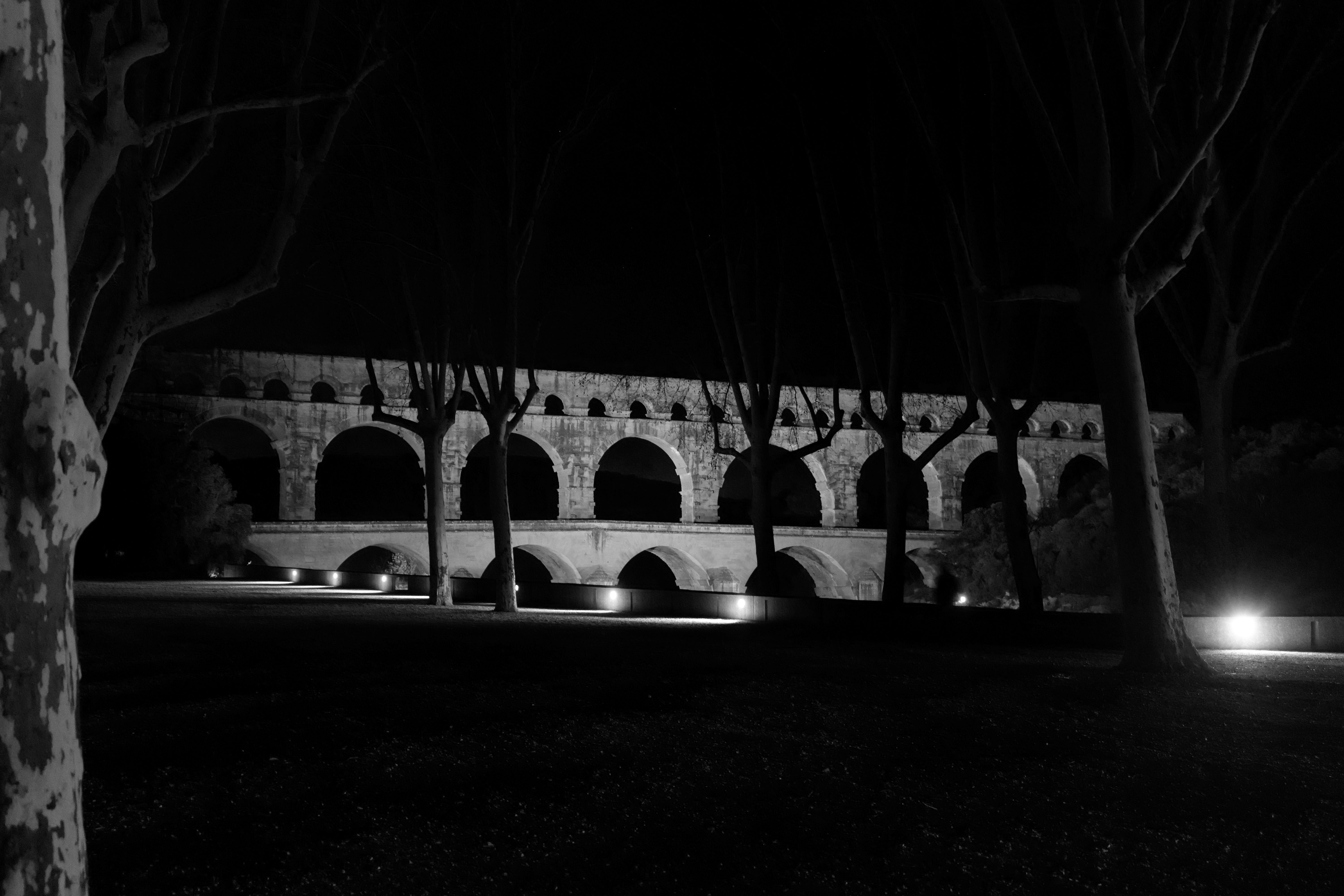 Pont du Gard di notte di andrea_bagnolini