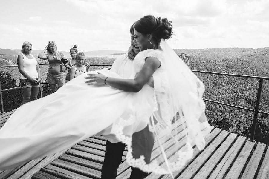 Wedding photographer Anastasiya Pavlova (photonas). Photo of 1 August 2016