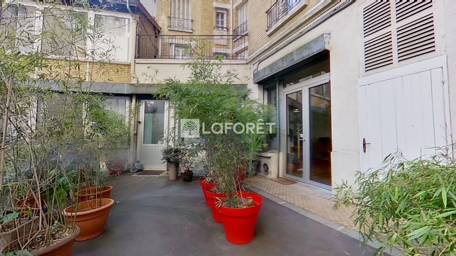 Vente appartement 3 pièces 55 m² à Paris 18ème (75018), 389 500 €