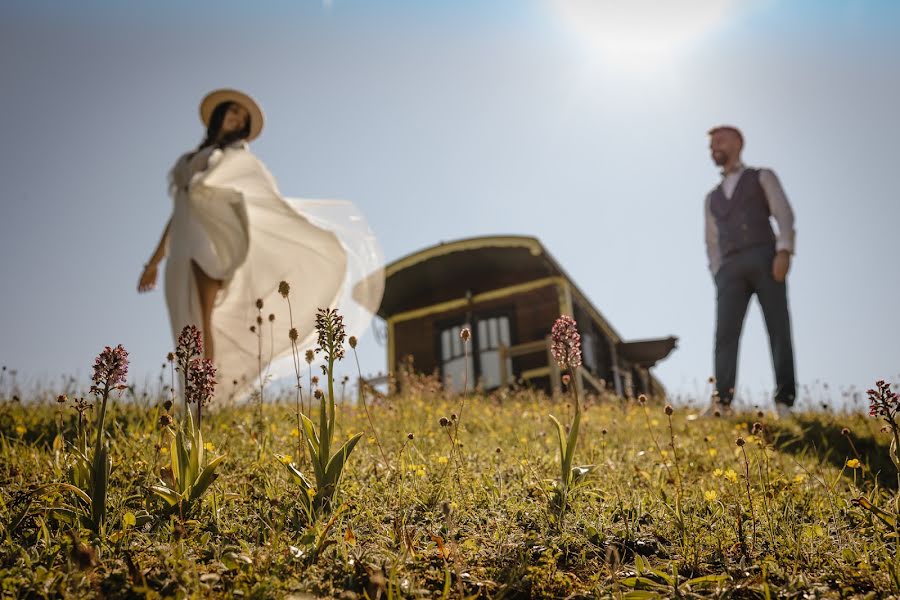 Huwelijksfotograaf Isabelle Bazin (isasouri). Foto van 8 april 2022