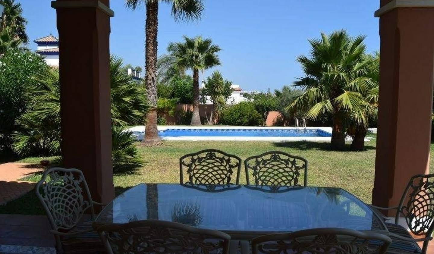 Villa with pool and terrace Estepona