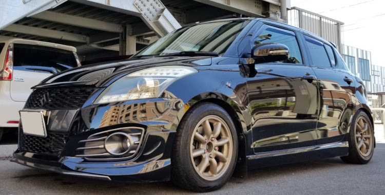 スイフトスポーツのDIY・洗車・オーディオに関するカスタム事例の投稿画像1枚目