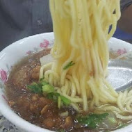 楊排骨酥麵
