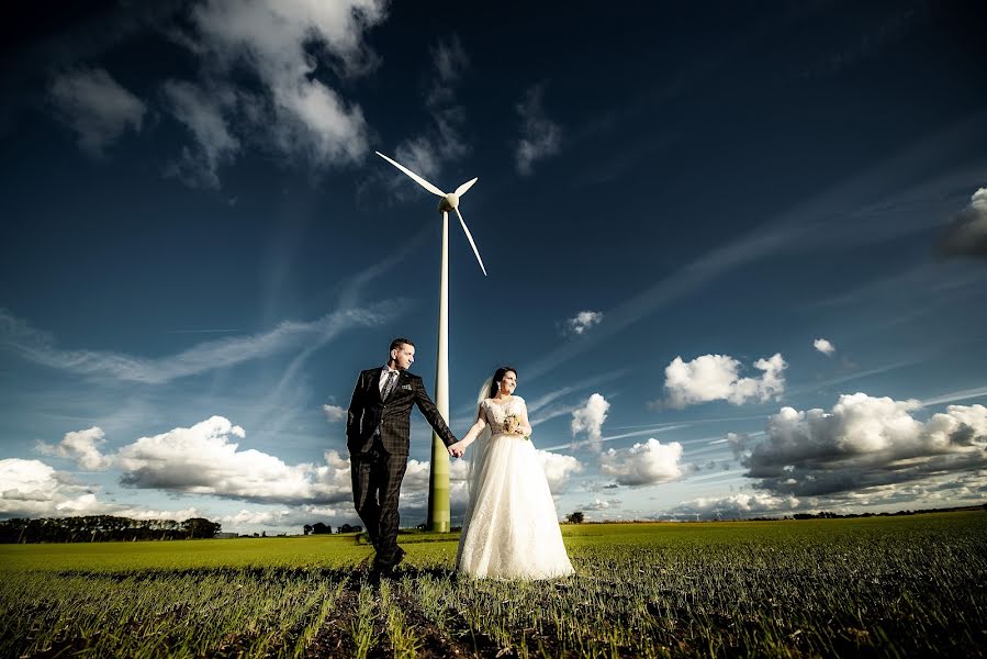 Fotografo di matrimoni Briga Povilioniene (brigasphotograph). Foto del 21 settembre 2019