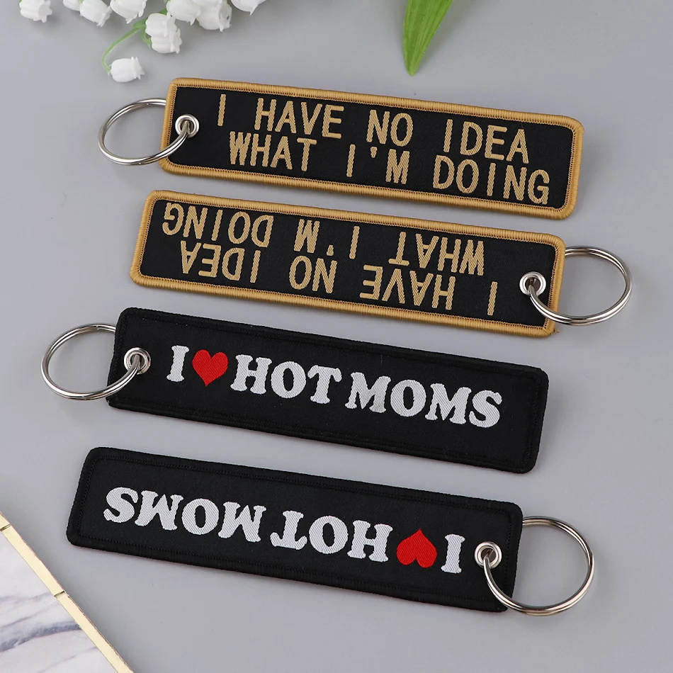 Porte-clés accessoires en tissu avec citation simple