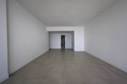 Apartment with pool 5