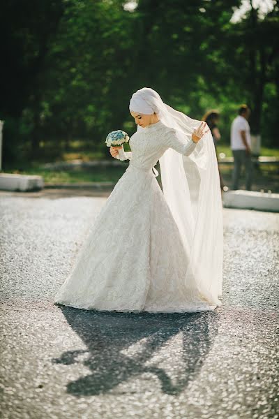 Wedding photographer Shamil Abdurashidov (shomaphoto). Photo of 6 June 2014