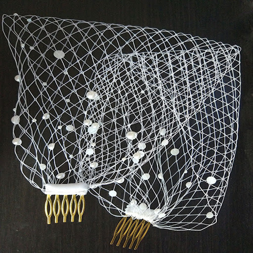 Title 2, Bridal Veil with Pearl Large Hole Mesh Hair Com...