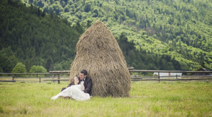 Fotógrafo de casamento Viktoriya Getman (viktoriya1111). Foto de 15 de maio 2017