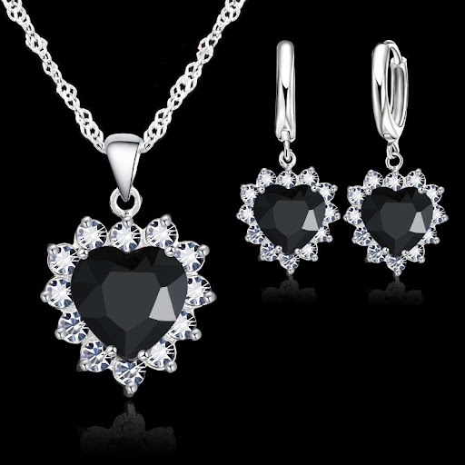 Title 8, Heart-shaped earrings necklace jewelry set