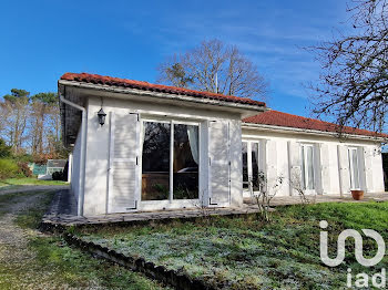 maison à Le Pian-Médoc (33)