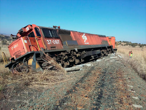 Train derails in Mpumalanga after tracks stolen. Photo Credit: Fred Davies