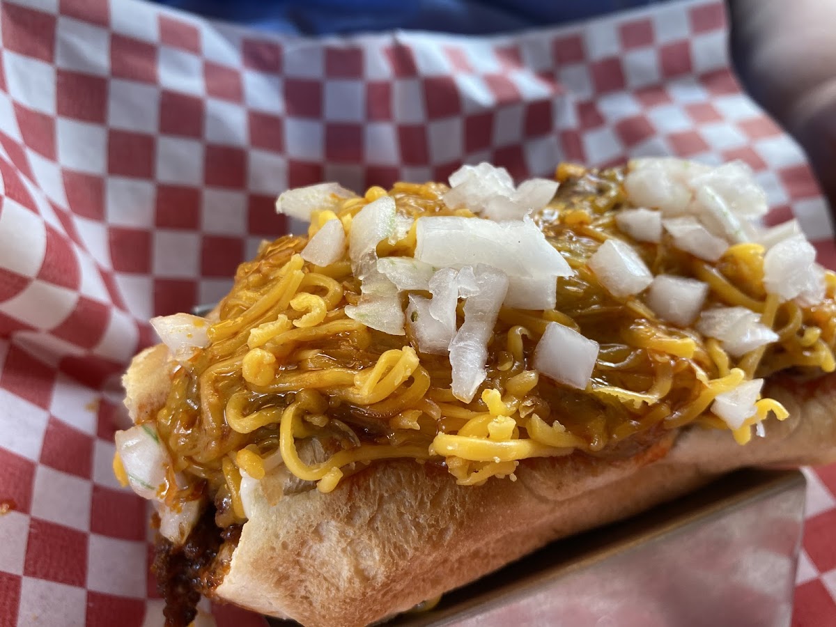 Wife’s chili dog (she got a regular bun).