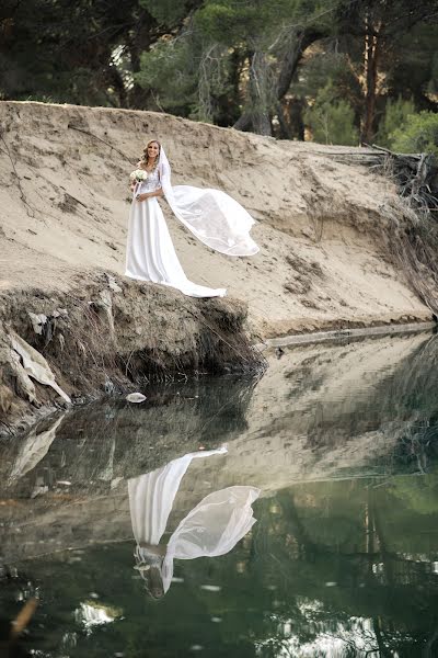 Fotograful de nuntă Χαρά Γκοτσούλια (xaragot). Fotografia din 19 august 2022