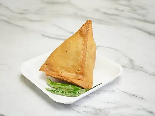 Classic Aloo Samosa