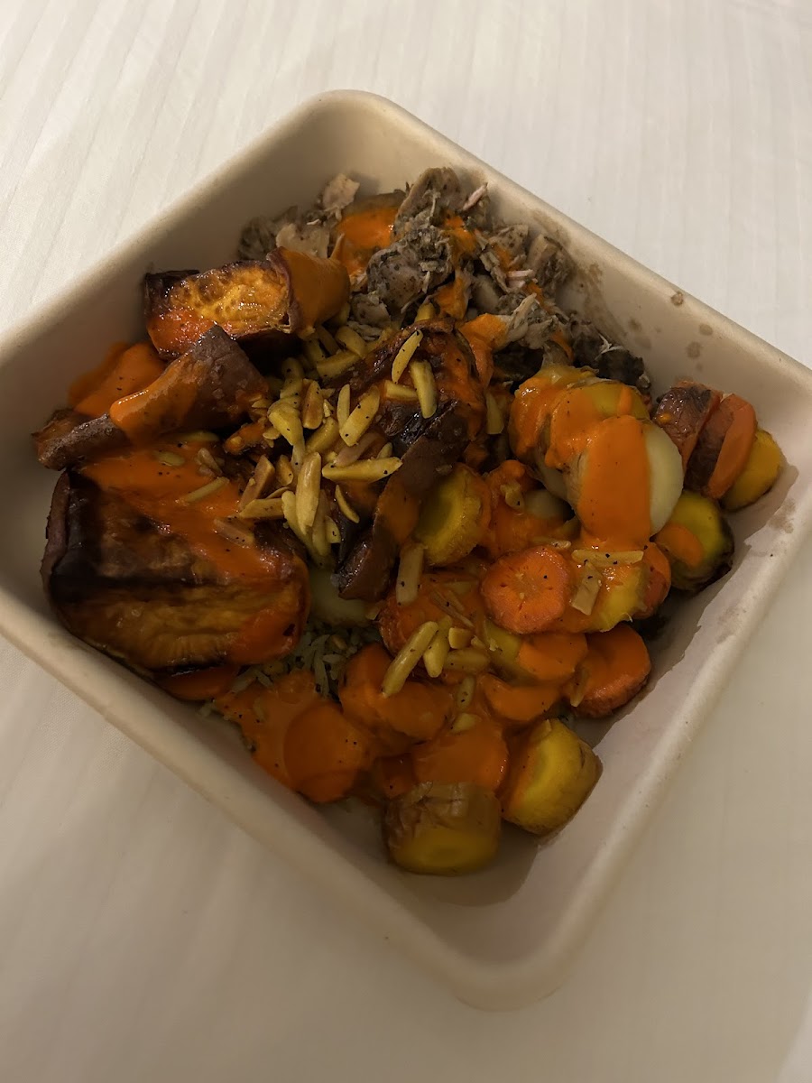 Chicken Rice Bowl (added sweet potato, carrots, garlic sauce and turmeric almonds)