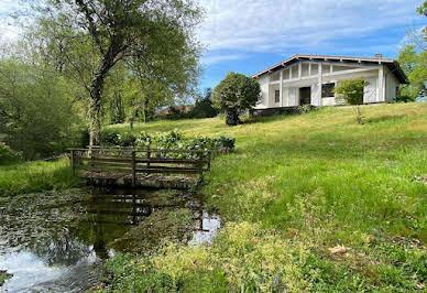 House with pool and terrace 1