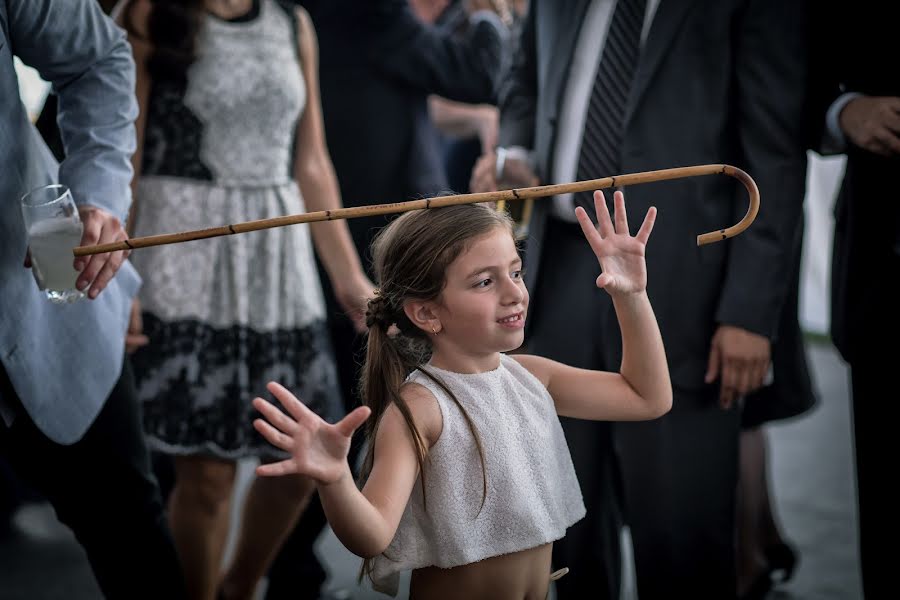 Hääkuvaaja Carina Rodríguez (altoenfoque). Kuva otettu 14. heinäkuuta 2017