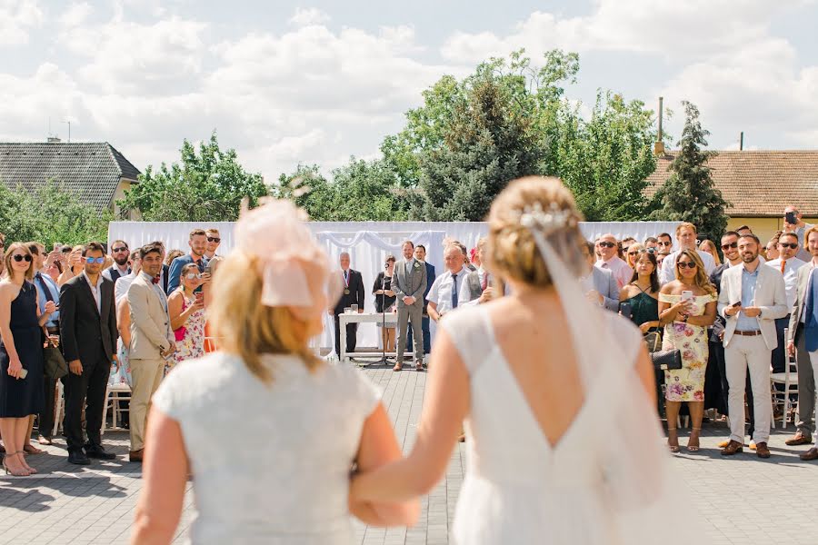 Fotografo di matrimoni Daniel Nedeliak (danielnedeliak). Foto del 12 aprile 2020