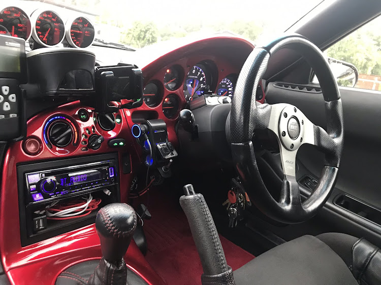 RX-7のRX-7に関するカスタム事例の投稿画像3枚目