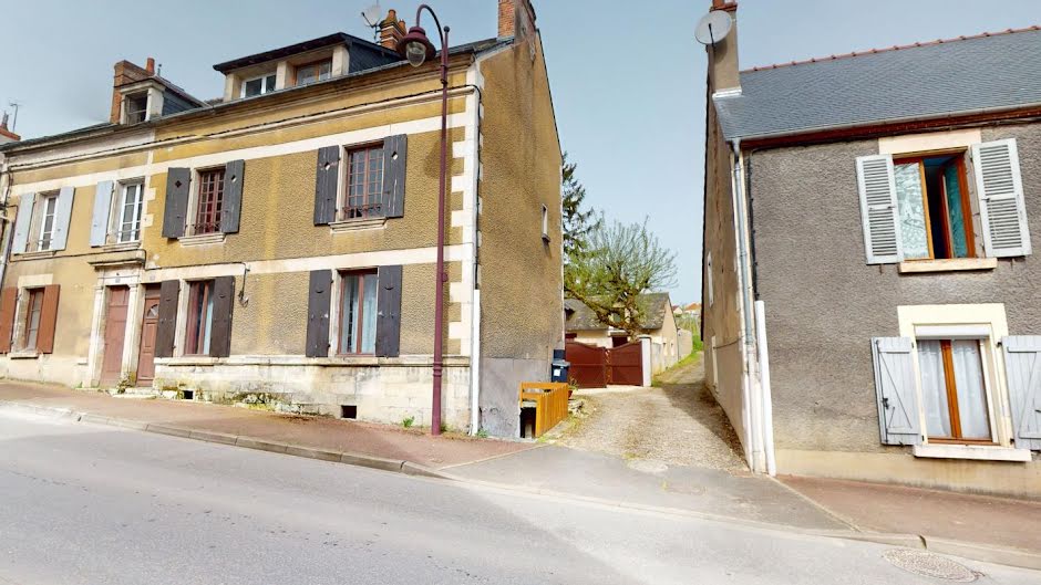 Vente maison 8 pièces 256 m² à Saint-Satur (18300), 205 000 €