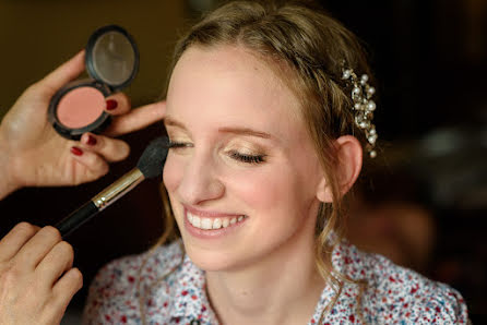 Wedding photographer Esther Gibbons (esthergibbons). Photo of 15 March 2018