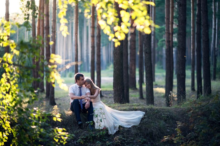 Fotografo di matrimoni Lyubov Dodkina (dodkina). Foto del 9 settembre 2015