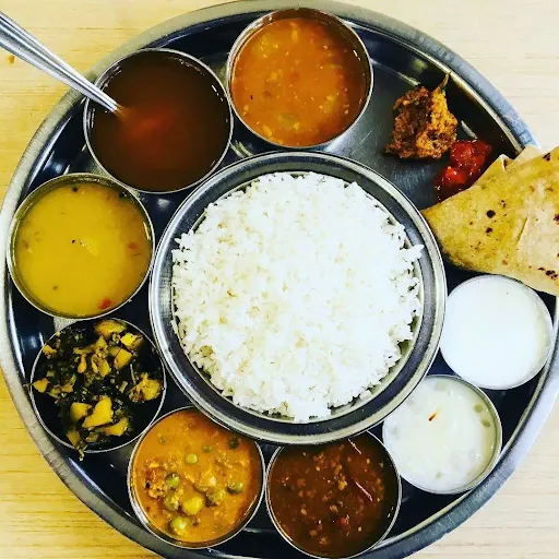 Veg Thali