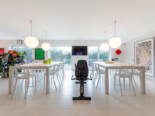 Apartment 5