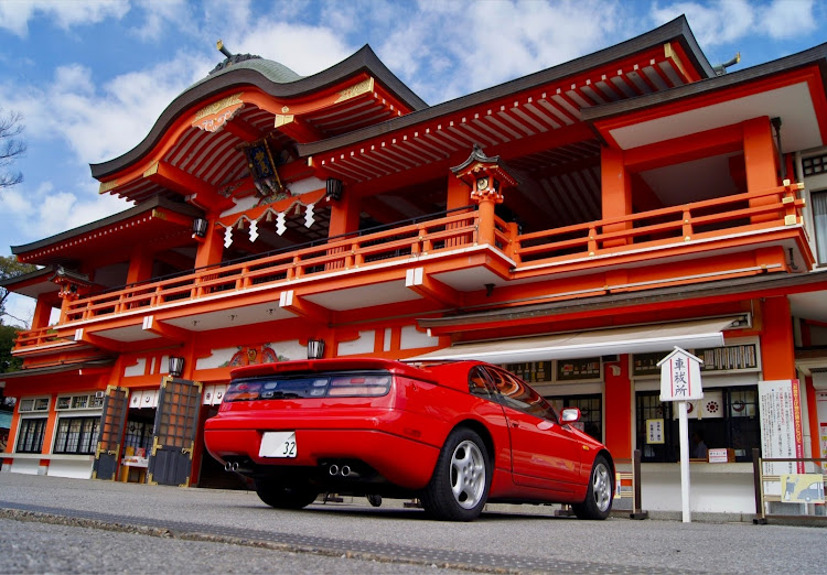 フェアレディZの斜め45度後方の美学・黄金比率・1:1.618・スポーツカーに乗ろうと思う。・アスリートなお嬢様に関するカスタム事例の投稿画像12枚目