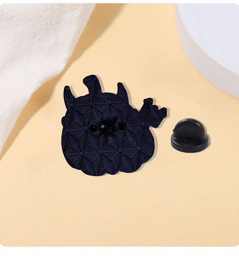 Title 5, Halloween Cartoon Brooch Pumpkin Head Bat Badge...
