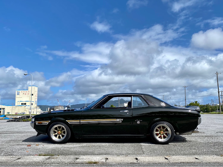 セリカのダルマセリカ・沖縄・旧車・ドライブに関するカスタム事例の投稿画像1枚目