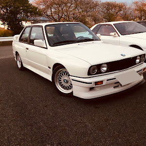 M3 クーペ E30