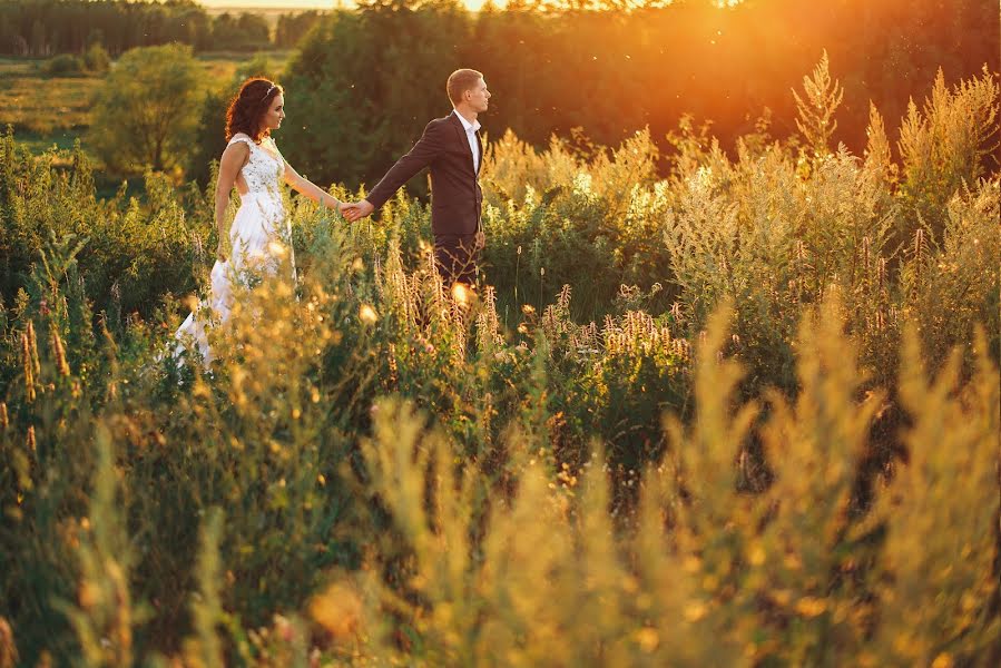 Fotógrafo de casamento Antonina Engalycheva (yatonka). Foto de 14 de janeiro 2018