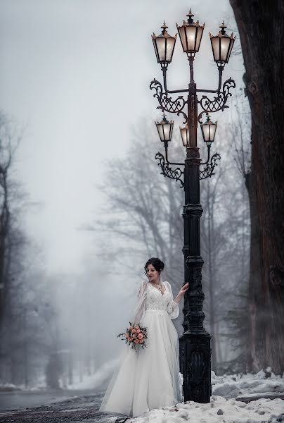 Fotógrafo de casamento Andrii Khomenko (oksamyt). Foto de 11 de dezembro 2022