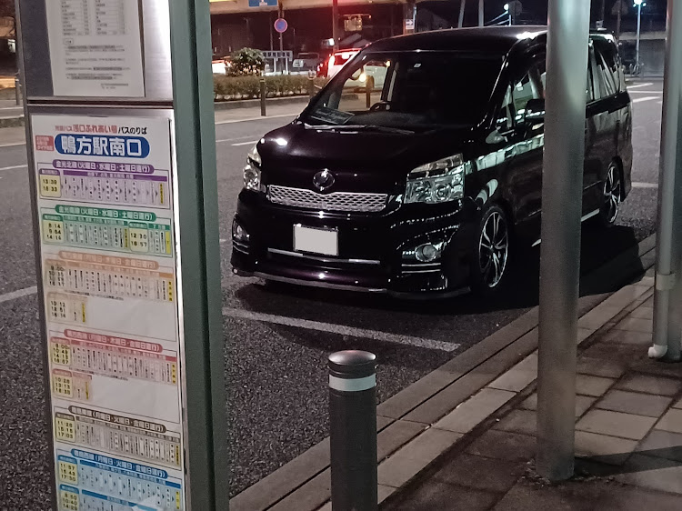 ヴォクシーのるおぉぉぉぉぉるぃんぐショッッッット・ナイトモード撮影・一眼レフ撮影・構図勉強中・P-photoに関するカスタム事例の投稿画像3枚目