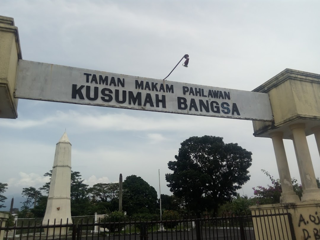 Taman Makam Pahlawan Kusumah Bangsa