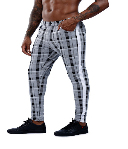 Title 7, Small feet checked trousers
