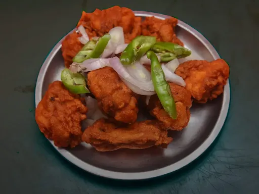 Perugannam With Chicken Pakoda