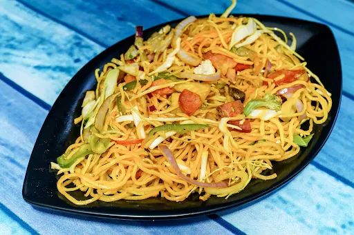 Veg Chilli Garlic Noodles