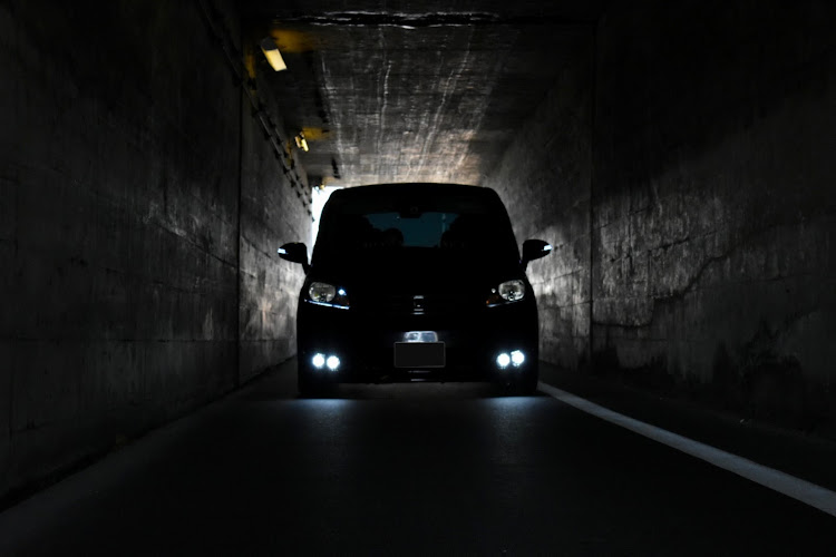 フリードのいいね＆フォロー＆コメントありがとうございます・トンネル遊び・Car enjoy🙋‍♂️・スライドドアが不調・コロナ増加&再び寒波に関するカスタム事例の投稿画像1枚目