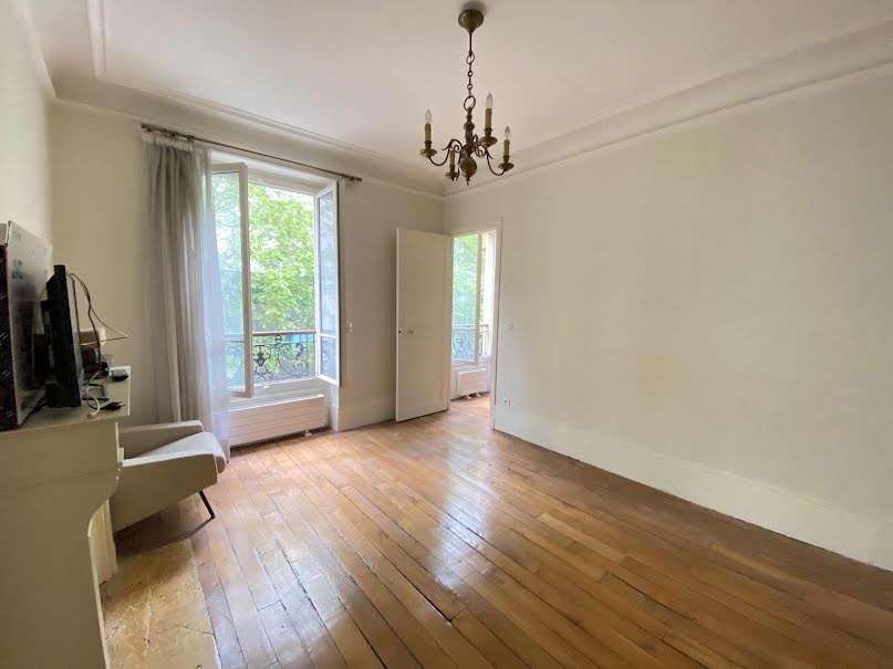 Vente appartement 2 pièces 38 m² à Paris 16ème (75016), 376 000 €