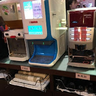 肉多多火鍋(新竹竹科店)