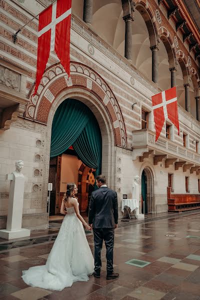 Fotógrafo de casamento Nertila Arifi (bigwig). Foto de 16 de abril