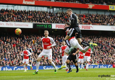 VIDEO: Wat bezielde Vardy? Waanzinnig! Gelukkig voor hem kan Cech ook voetballen