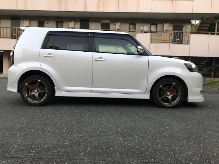 R&R   車バカ🤪さんが投稿したルミオン・キャリパー塗装・新しいジャッキ・イケメンに関するカスタム事例の投稿画像4枚目