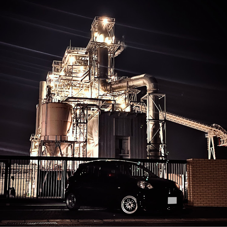 マーチの福岡・北九州・苅田工場夜景・日産自動車九州・苅田バイオマス発電所に関するカスタム事例の投稿画像6枚目