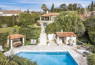 Villa avec piscine et jardin 20